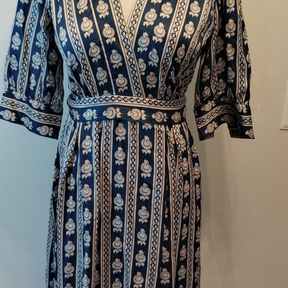 Sandro Enrika graphic-print Navy Blue Wrap Dress - Picture 4 of 11